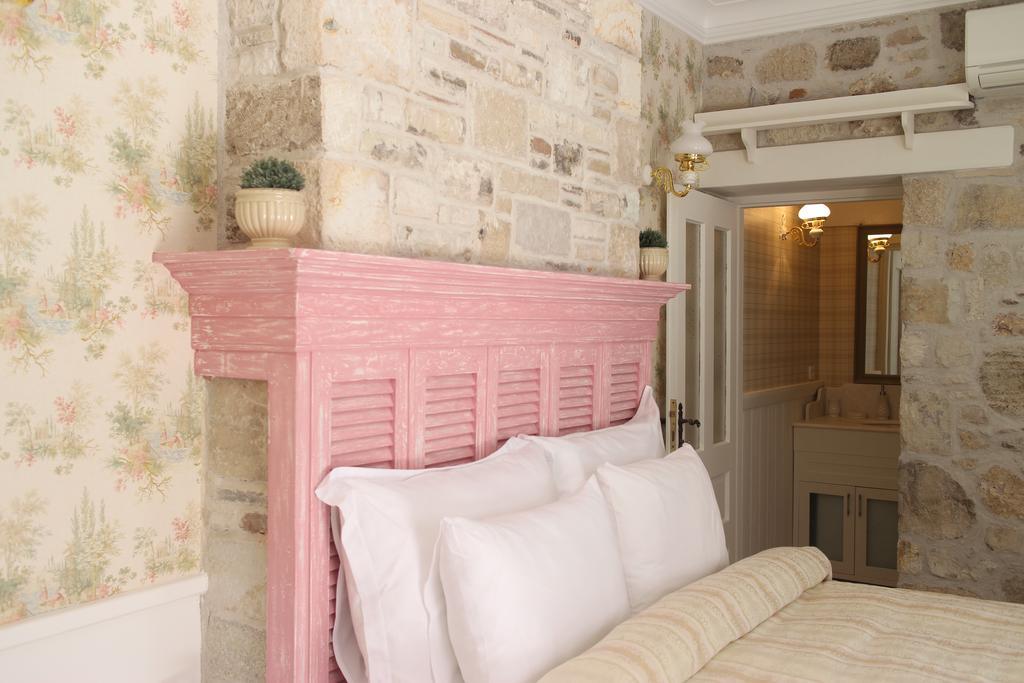 Lola 38 Hotel Фоча Экстерьер фото